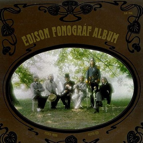 Az Edison-Fonográf Album a Fonográf negyedik nagylemeze, amely 1977-ben jelent meg.  A Fonográf együttes negyedik lemezével a hangrögzítés atyjának, Thomas Alva Edison-nak, és találmányának állít sajátos emléket. Edison ez esetben nem csak feltaláló, hanem a zenekar "keresztapja" is, hiszen az együttes Edison korszakalkotó találmányáról nevezte el magát. Ez a Fonográf album sem mentes slágerektől, az Edison Magyarországon, a Jöjj kedvesem, vagy a Köszönöm, doktor úr, a mai napig ismert dalok.  A felvétel a MAFILM Stúdióban készült 1977-ben.